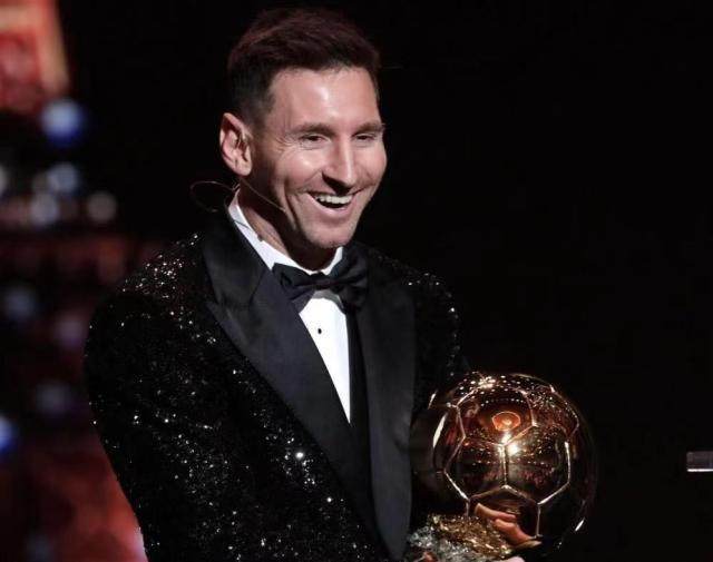 1697153428505030347.jpg a84562ee-4cb7-4069-9fb3-f18d909b3c3c.jpg