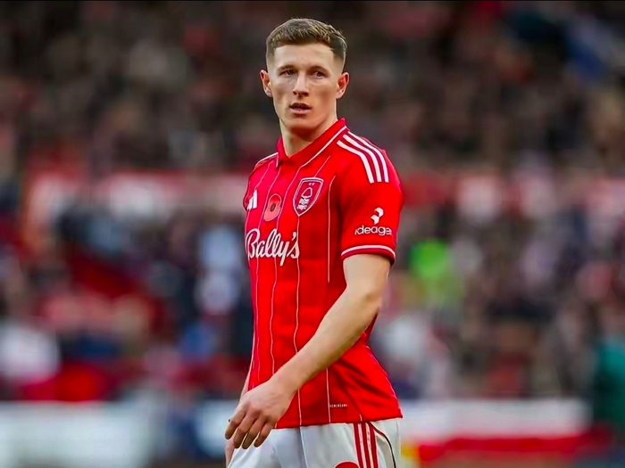 开云官方平台-曼城欲1亿镑签森林中场安德森,曼联或难竞争|诺丁汉森林|德克兰-赖斯|纽卡斯尔|埃利奥特-安德森|罗德里戈·埃尔南德斯·卡斯坎特_新浪体育_新浪新闻